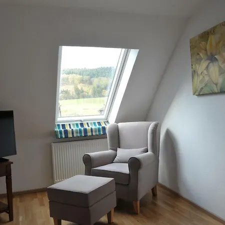Ferienhaus Gehoschnes Mit Kostenfreien Opnv-ticket Holiday home Zeltingen-Rachtig