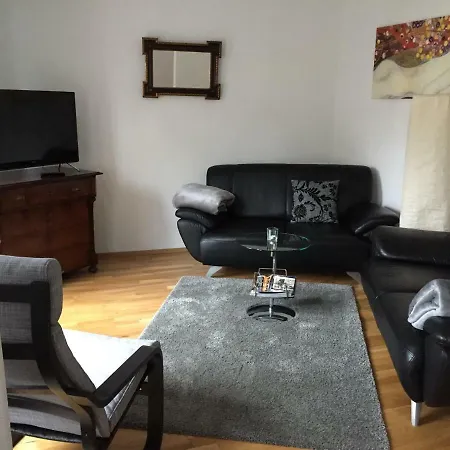 Ferienhaus Gehoschnes Mit Kostenfreien Opnv-ticket Holiday home Zeltingen-Rachtig
